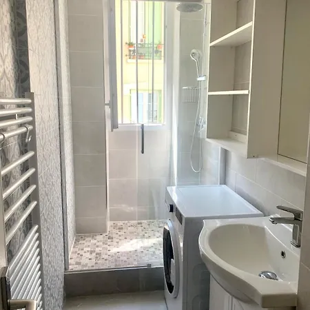 Apartment Cozy 2-bedrooms For 5p Near Metro Paris Charenton-le-Pont